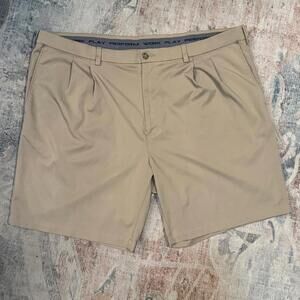 Roundtree & Yorke performance chino shorts – Men's size 46B